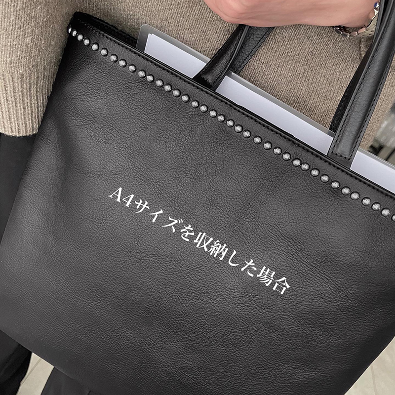 YONFA / 【sample sale】スタッズレザートート (white)
