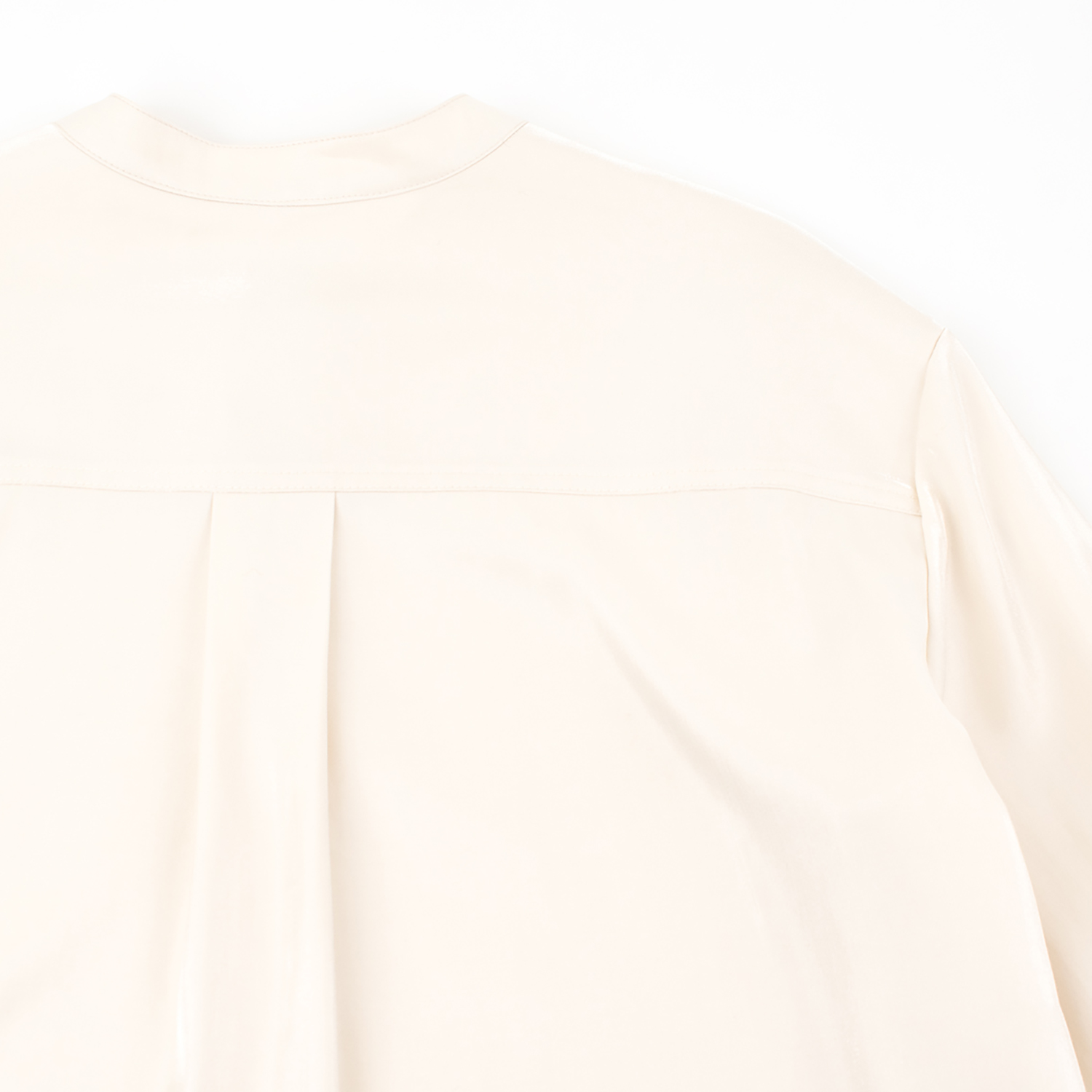 YONFA / 【SAMPLE SALE】ボクシースリットブラウス (ivory)