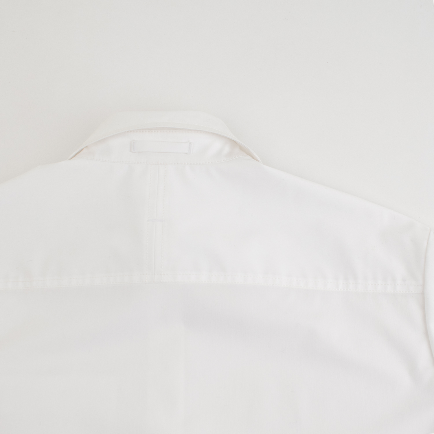 YONFA / 【SAMPLE SALE】ボクシークロップドシャツ (white)